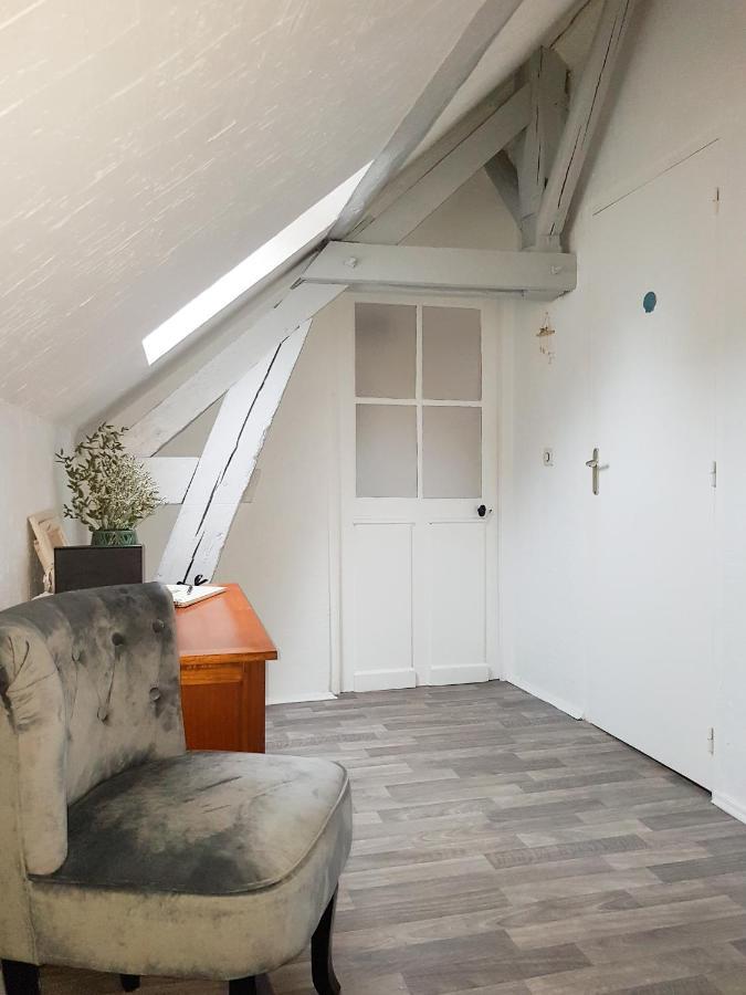 Le Cocon Appartement Proche Epernay Et Maisons De Champagne Ay-Champagne Exterior photo